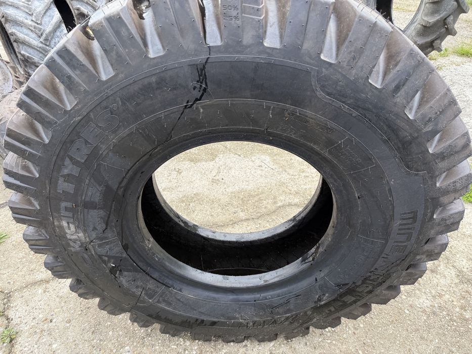 Opona 12.00-20 Nokian Nowa
