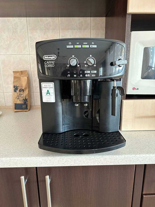 Продам кавоварку DeLonghi Caffe Corso (Італійська збірка)