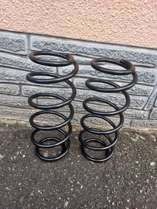 Продам пружини для машини