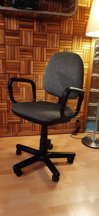 Krzesło biurkowe regulowane materiał szary