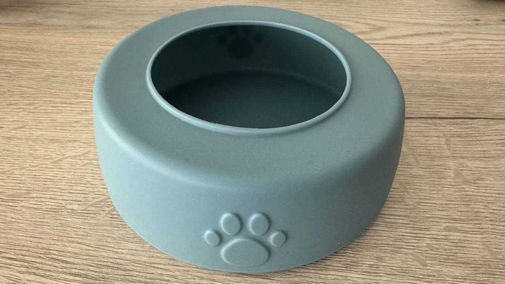Силіконова миска-непроливайка для котів і собак Collar WAUDOG 750 мл