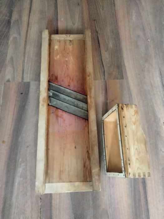 Продам шинковку, б/у   але в ідеальному стані, мало часу була в роботі