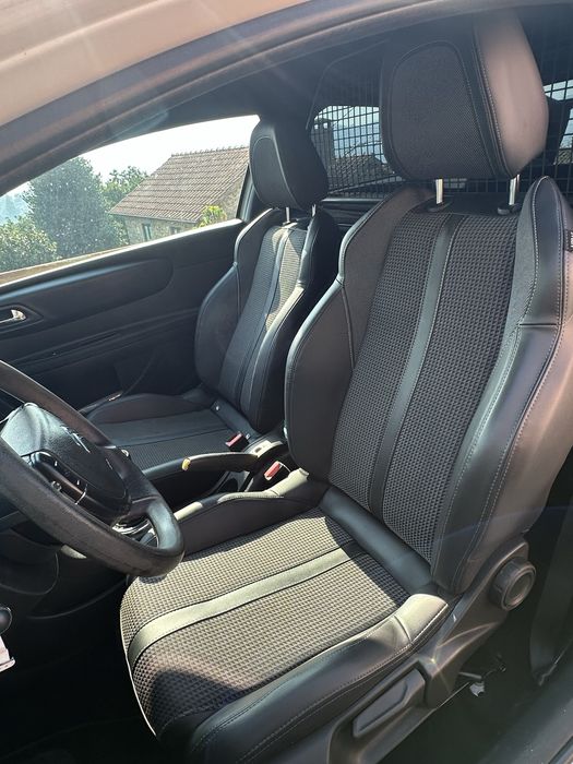 Vendo Citroen C4 Coupe 1.6 Hdi