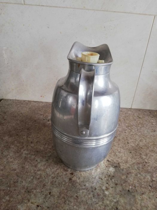 Termos aluminiowy niemiecki z lat 60-tych