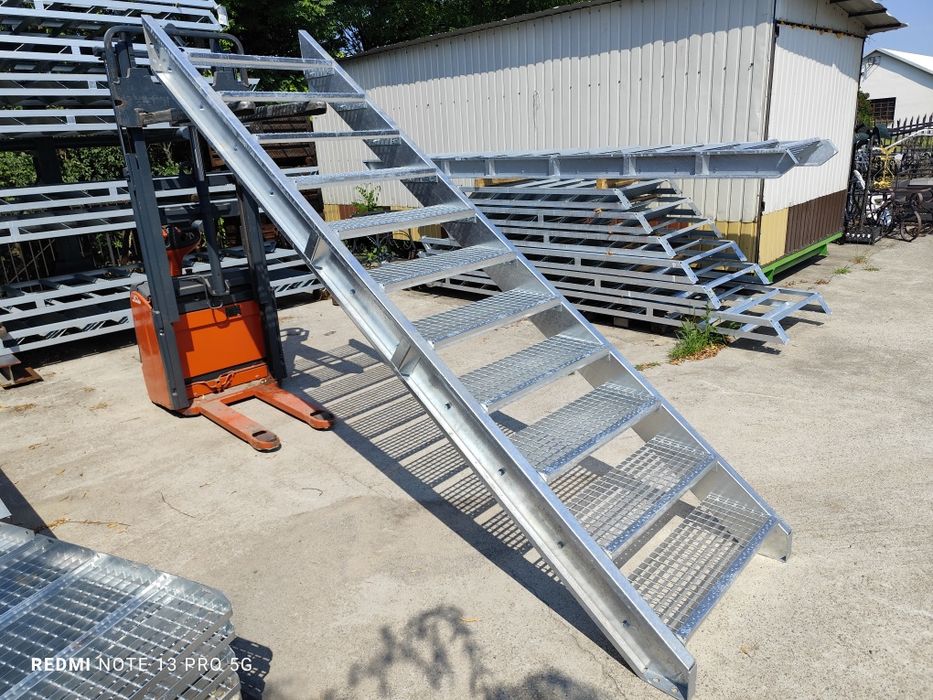 Schody metalowe wema wejście na 225cm loft