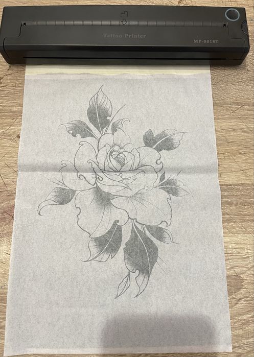 Vendo impressora de tatuagem nova