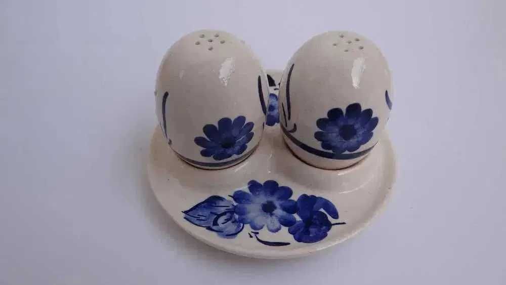 Fajans ręcznie malowany - przyprawniki