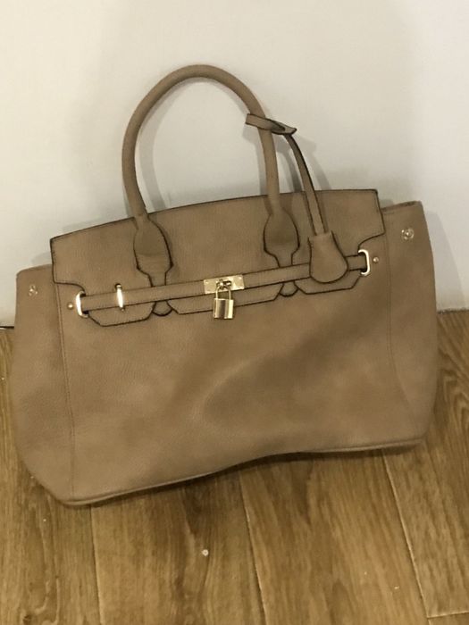 Лаковые и не только женские сумки