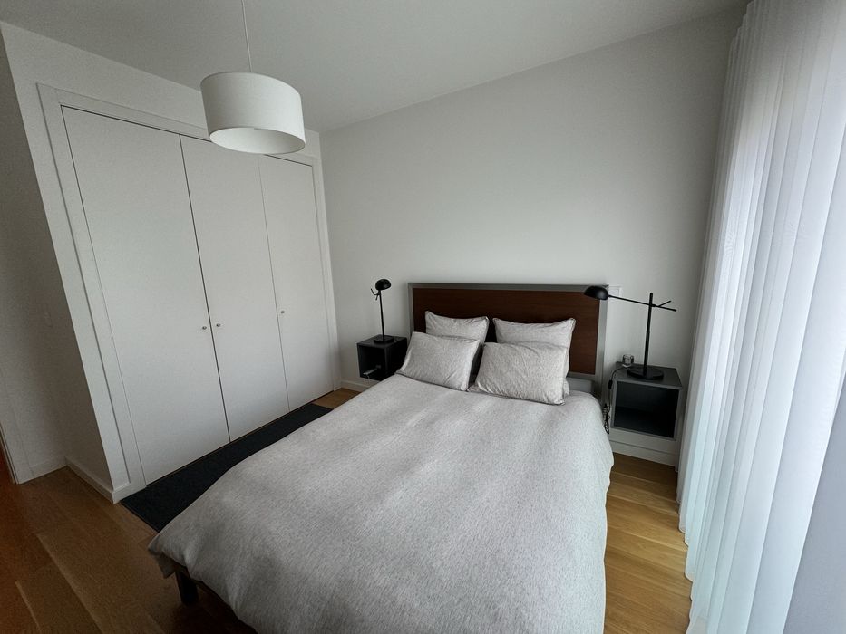 Cama de casal completa (160cm) - Lisboa