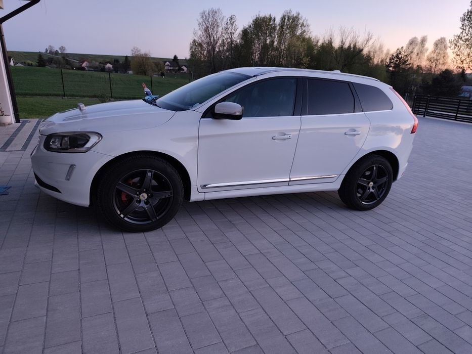 Volvo XC 60 2.4D5 AWD 2014r