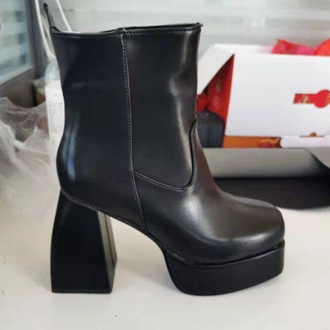 Ботильйони  Bratz