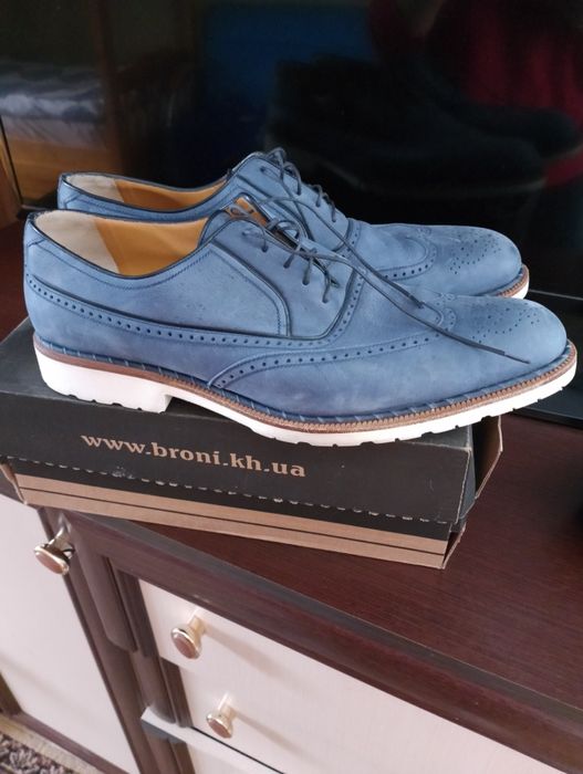 Шкіряне взуття Італія