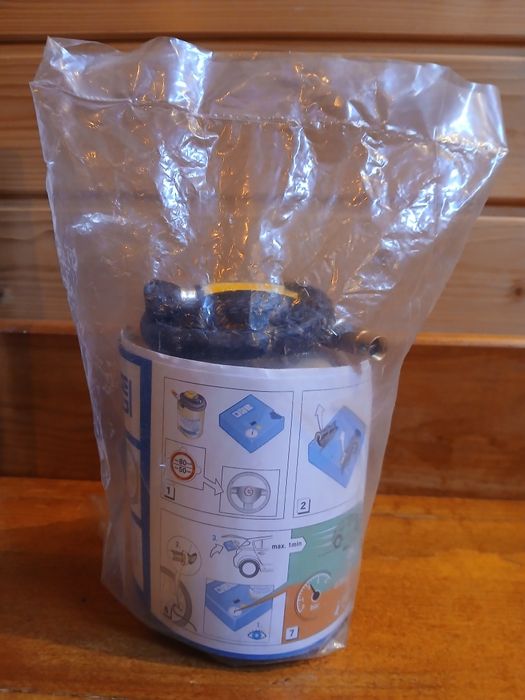 Compressor com Manómetro + Selador de Pneus