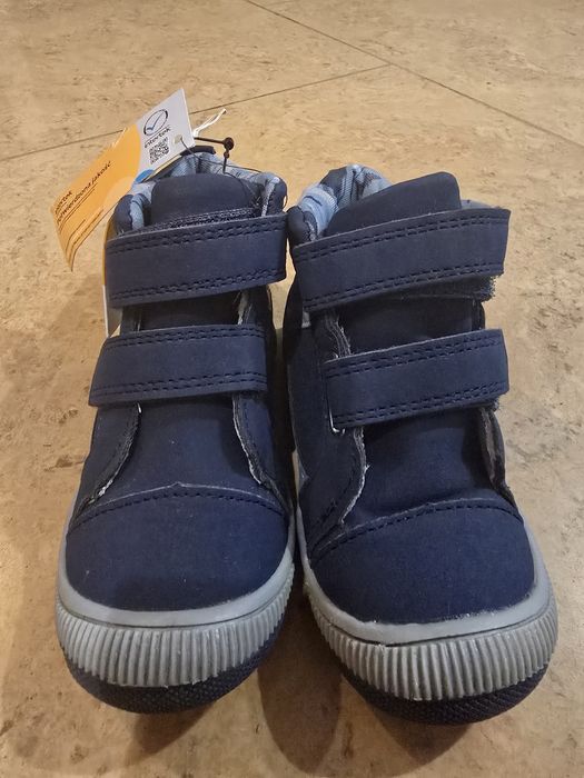 Buty chlopiece r 22