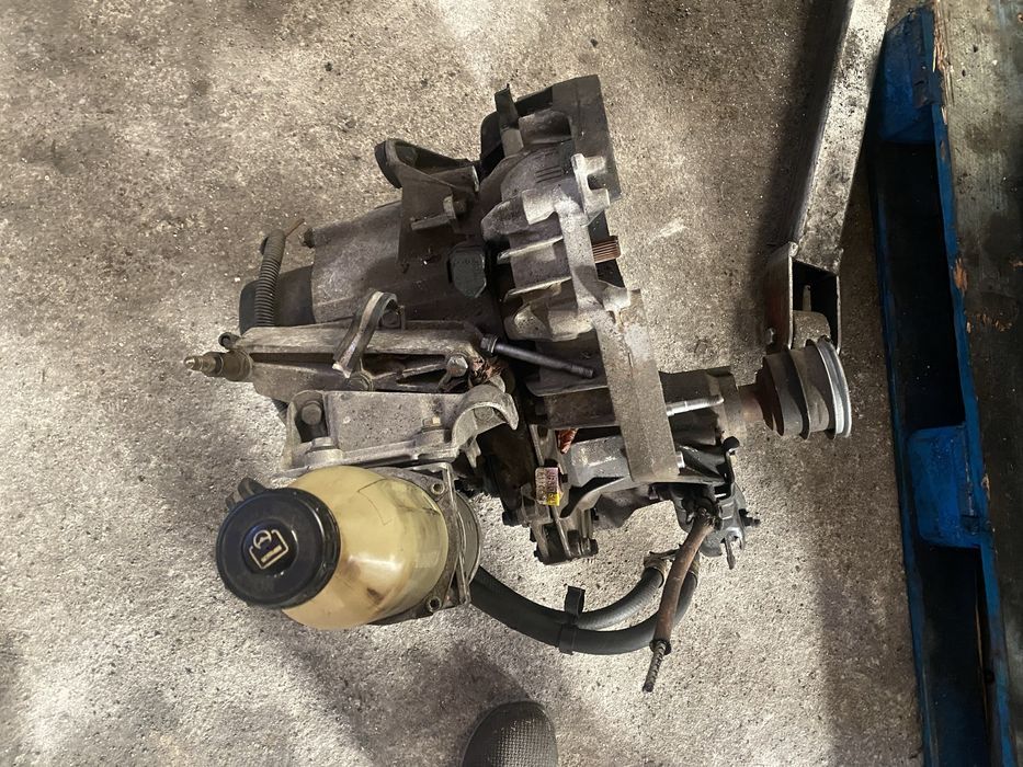 Bomba direção eletrica renault clio 1.9D