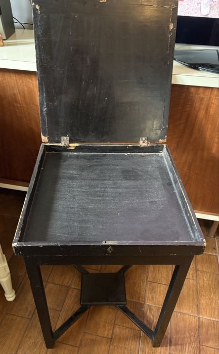 Para restauro: Antiga mesa de jogo asiãtica - madeira lacada e pintada