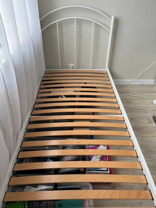 łóżko 90/200 rama meralowa plus materac