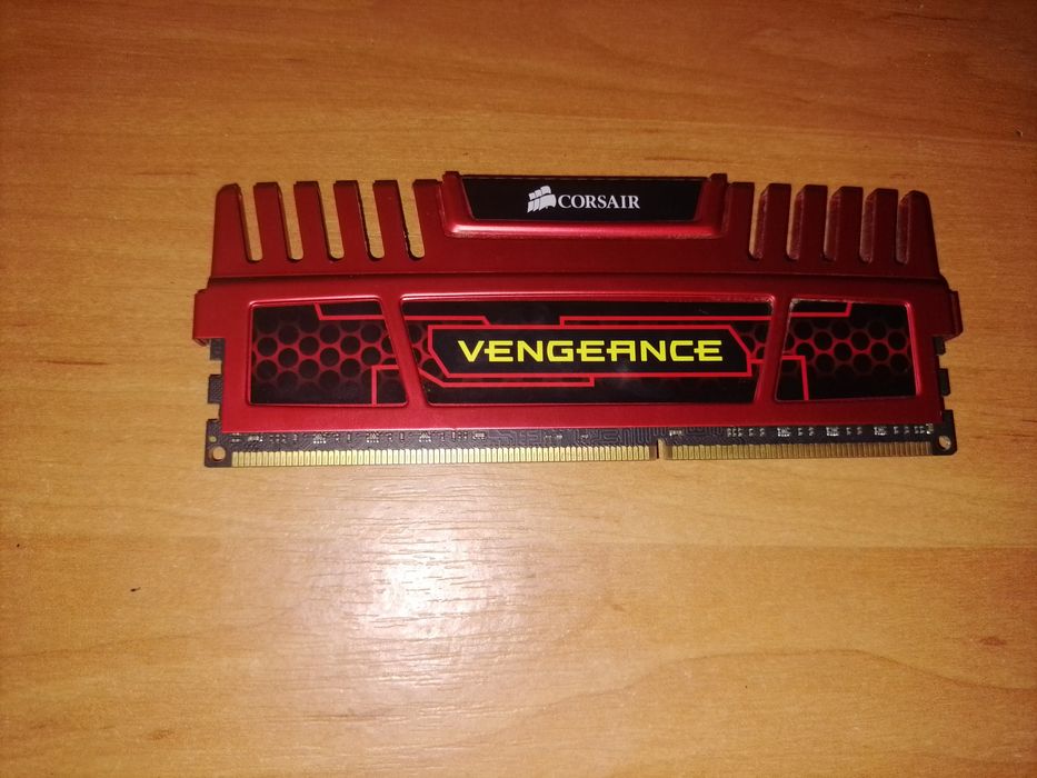 Ddr3 8Gb 1866 Встигни придбати. По топ ціні! 460 грн. За одну!!!