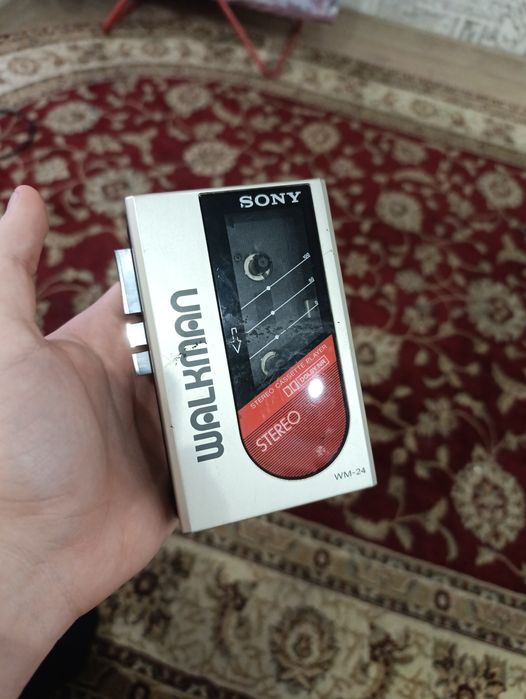 Sony Walkman WM-24 касетний плеєр, оригінал, вінтаж