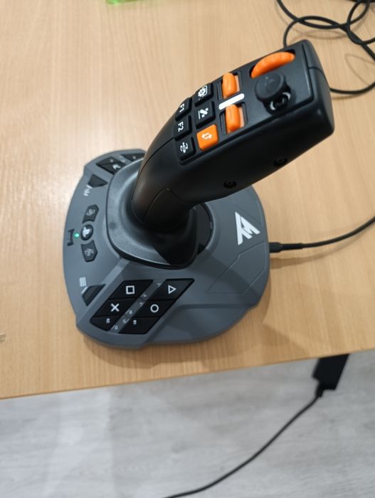 Thrustmaster SimTask FarmStick для PC/PS5 – стан нового!