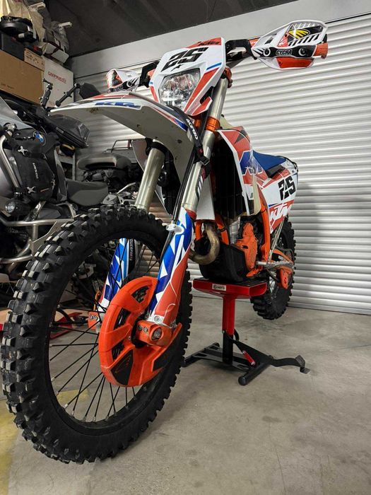 Мотоподкат, подкат, подставка под мотоцикл, мото подъёмник.