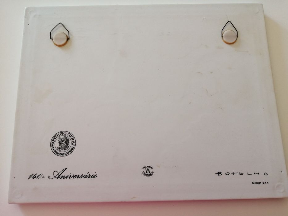 Quadro de porcelana de Carlos Botelho