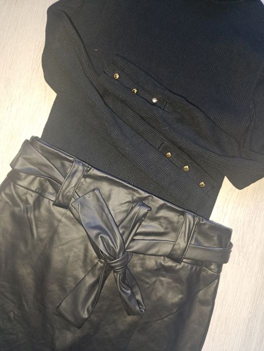 Super zestaw golf  Ochnik i skórzana spódnica