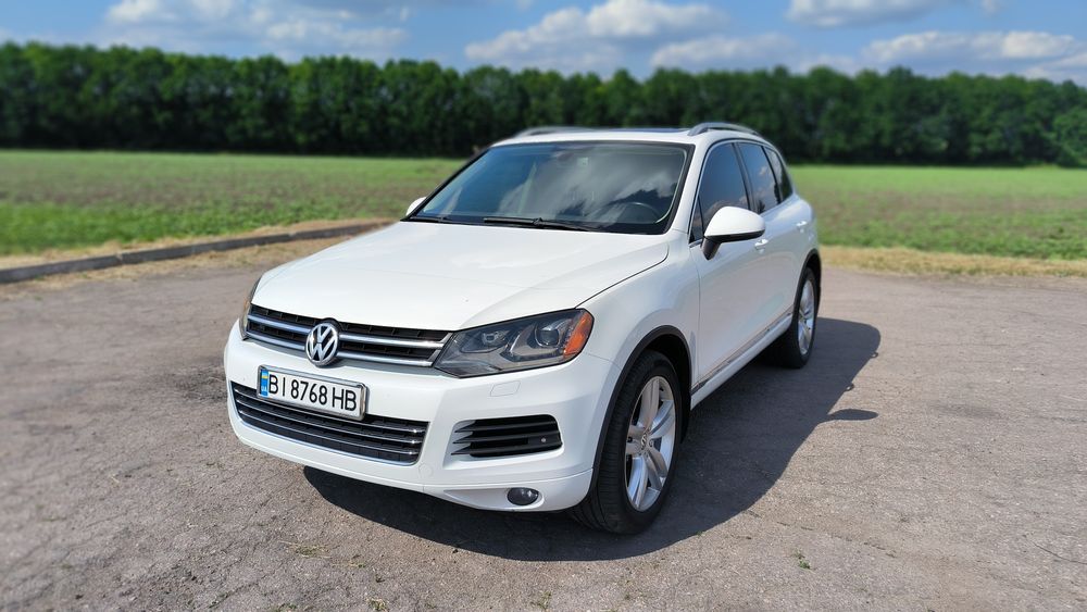 Продам Volkswagen TOUAREG 2012р  3.0 D