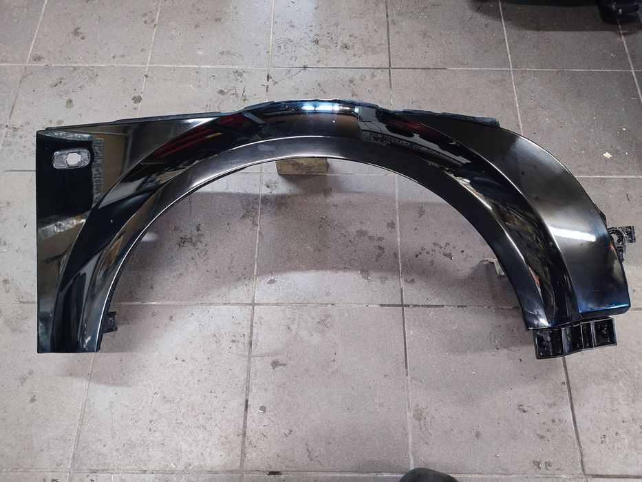 Audi TT 8n błotnik prawy  LY9B