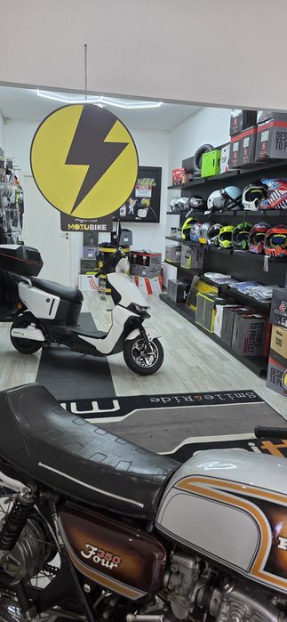 Empresa de comércio de motos elétricas e assessórios