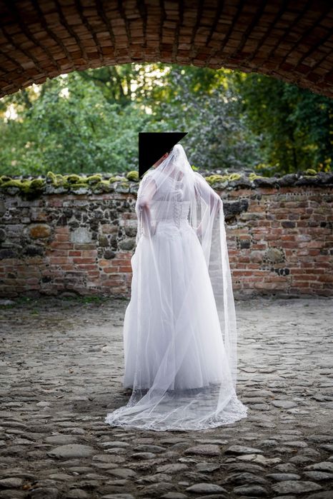 DO NEGOCJACJI Suknia ślubna sukienka Monica Loretti 40/42/44/46 welon