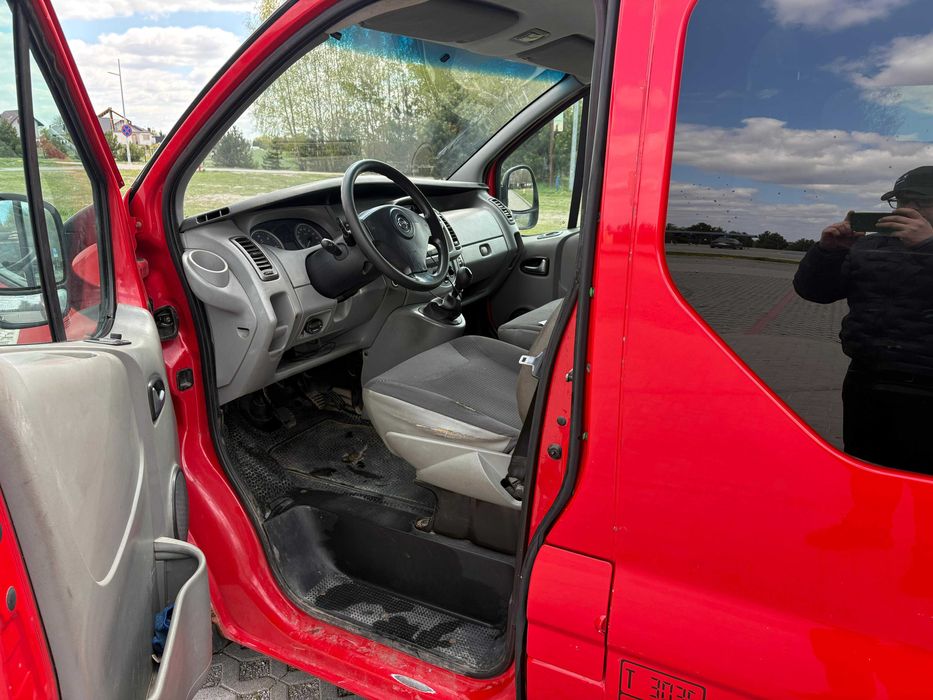 OPEL VIVARO 2.5CDTi LONG 2010r Brygadówka