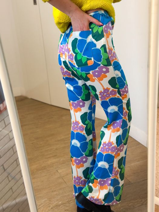 Spodnie w kwiaty, ZARA