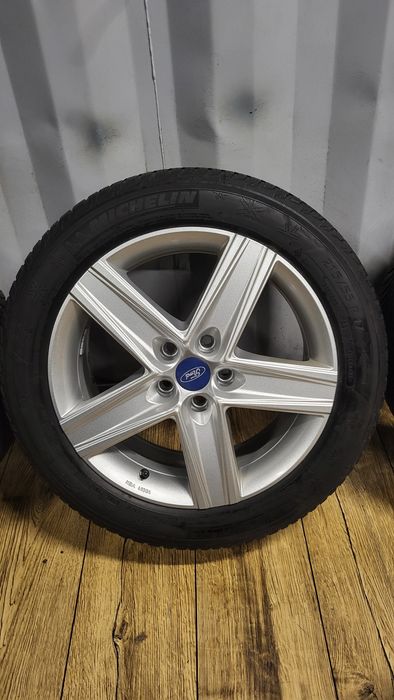 Felgi Ford 17" 5x108 z oponami 215/55 R17 Mondeo S-Max C-Max Focus