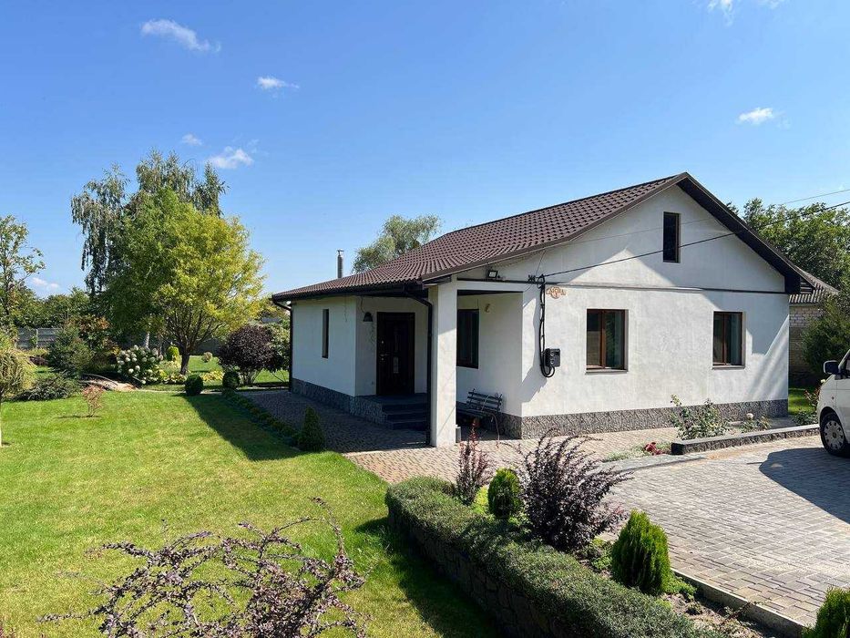 Продаж затишного будинку в с.Думанці