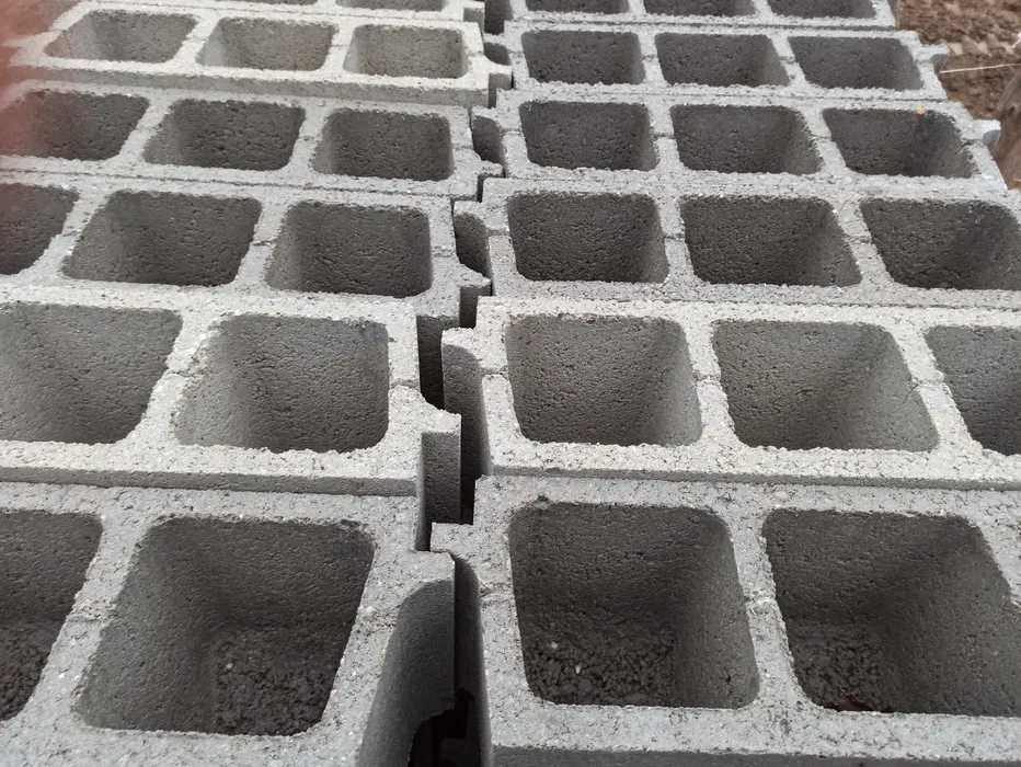 Pustak stropowy Rector RP16