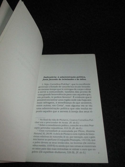Livro Como Tirar Partido dos Seus Inimigos Plutarco