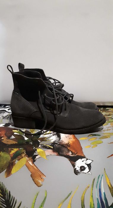 Ботинки (дезерти) з натурального замшу темно-сірого кольору