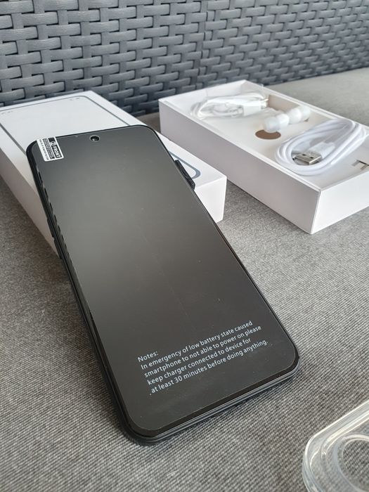 Smartphone Android 6.7" Dual SIM Desbloqueado – Novo