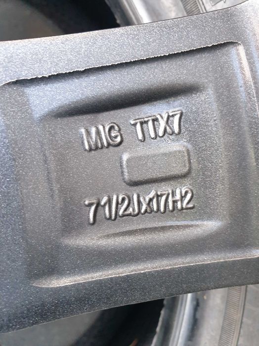 Felgi aluminiowe Dezent 17" 5x112 7,5j et40 Audi Skoda Seat Vw itp.