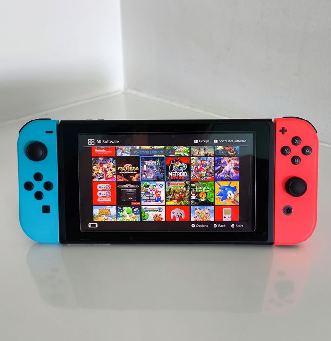 Nintendo Switch Desbloqueada 160GB + Extras