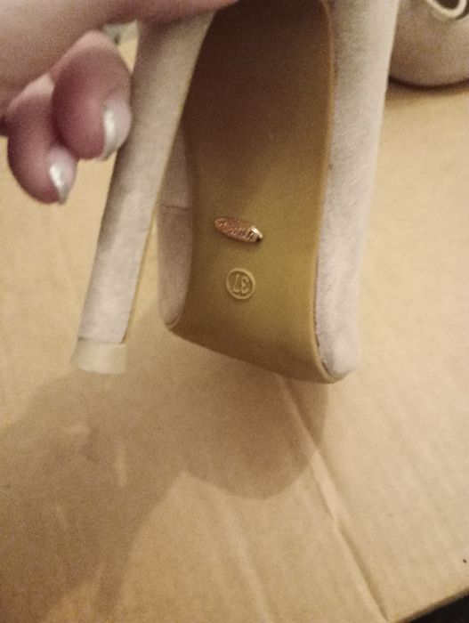 Buty na obcasie piękne polecam