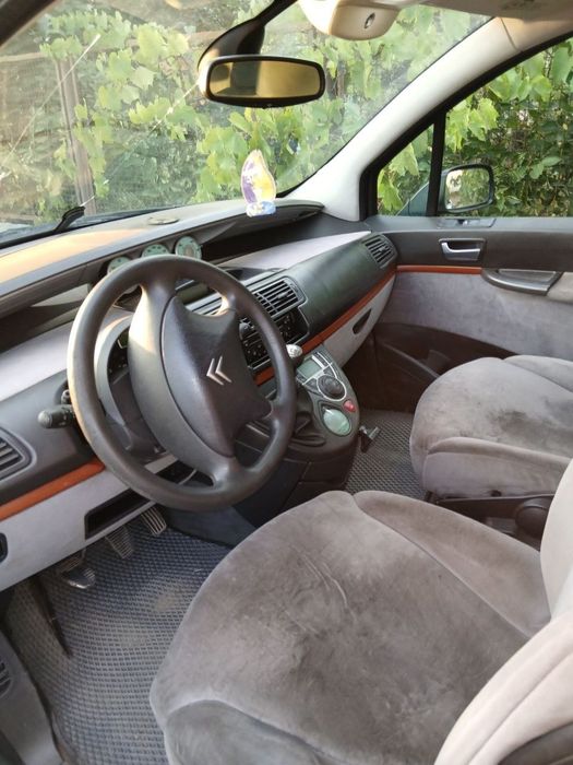 Продам Citroen c8