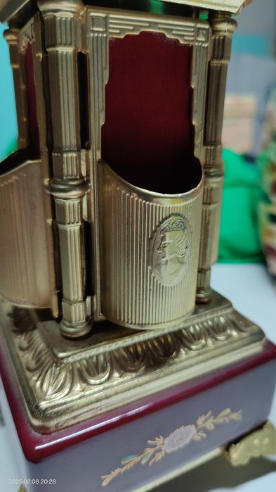 Cigarreira caixa de música vintage