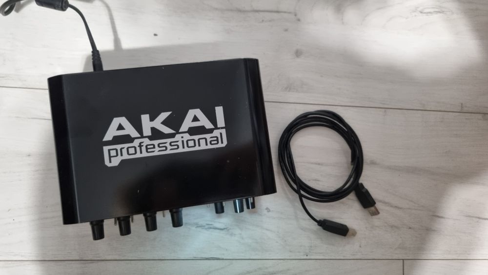 Akai Professional EIE pro オーディオインターフェース Amazon.co.jp: Akai Professional USBオーディオ