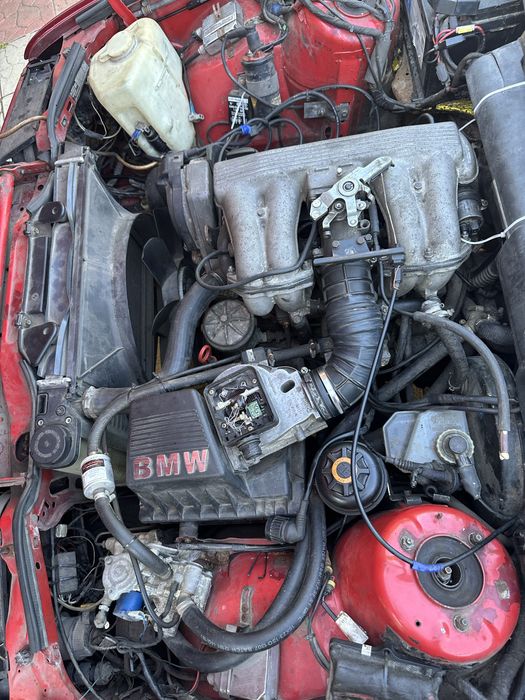 BMW E30 316i/1986р.