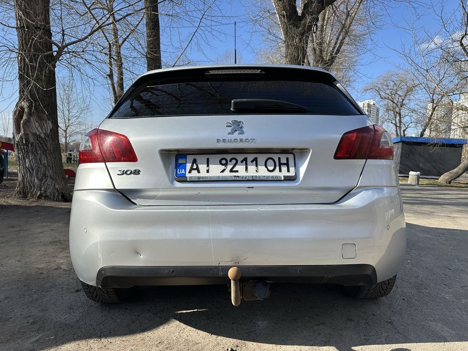 Peugeot 308   2016  1.6 дизель