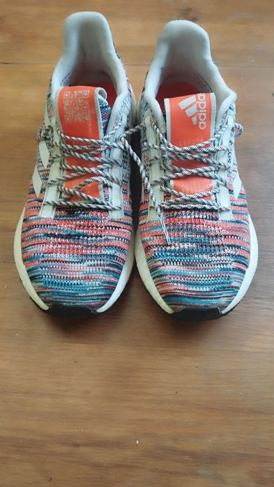 Кросівки adidas 40,5