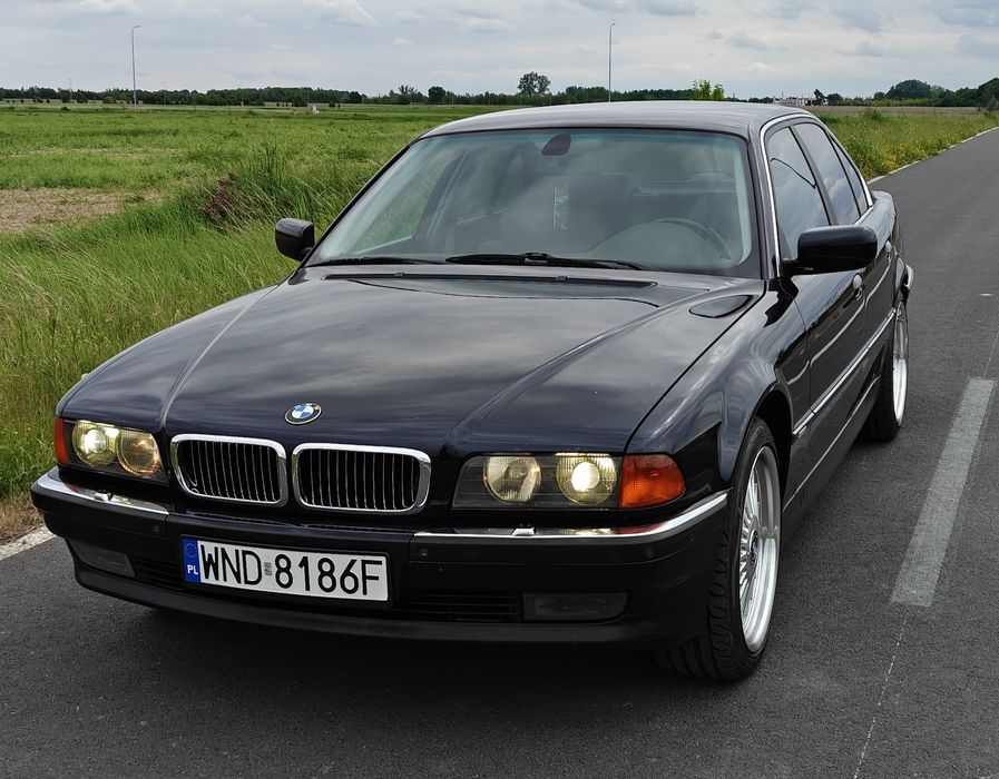 BMW 728i e38 1998