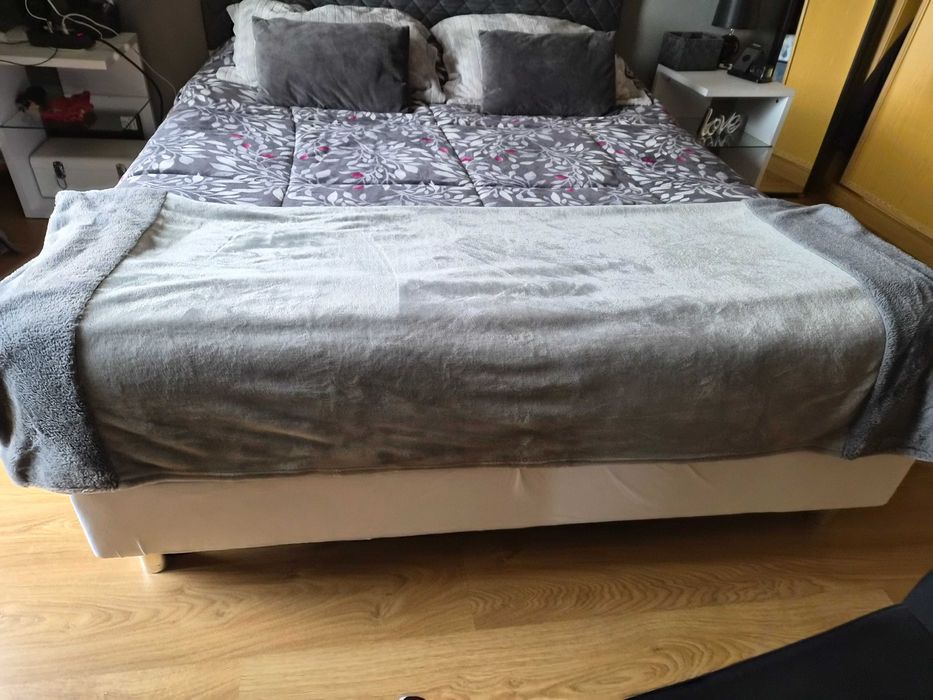 Cabeceira cama+ somier